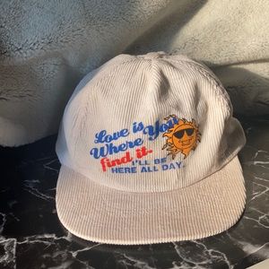 Vintage corduroy hat (Snapback)